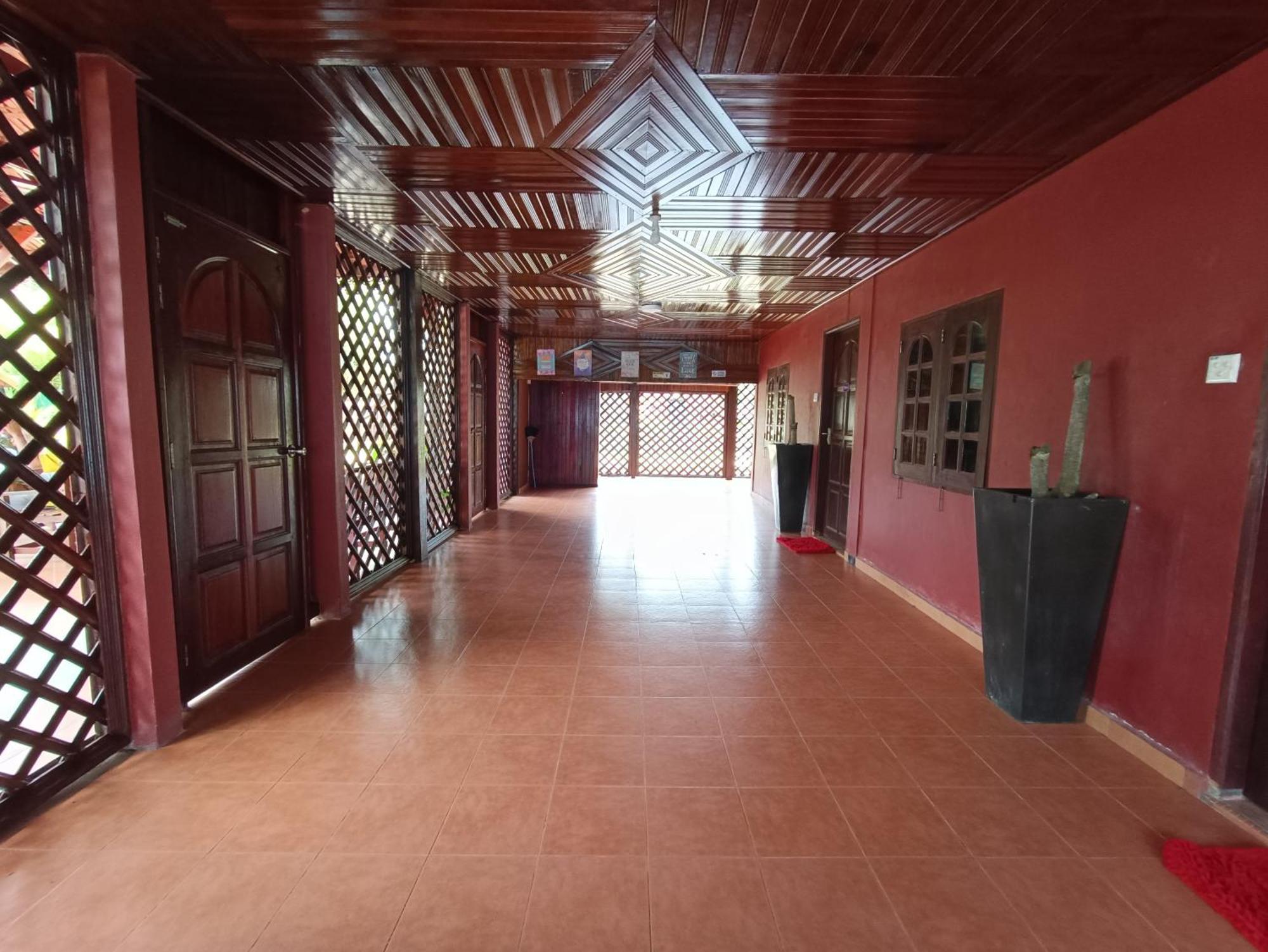 Bayu Beach Penarek Kampung Penarik Стая снимка